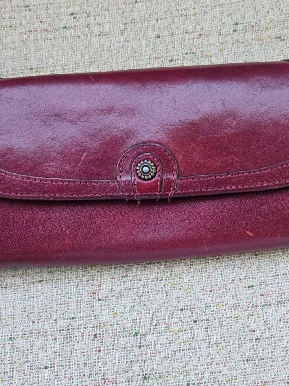 Vintage Dakota Wristlet Wallet Cardholder Genuine Leather Burgundy Purse